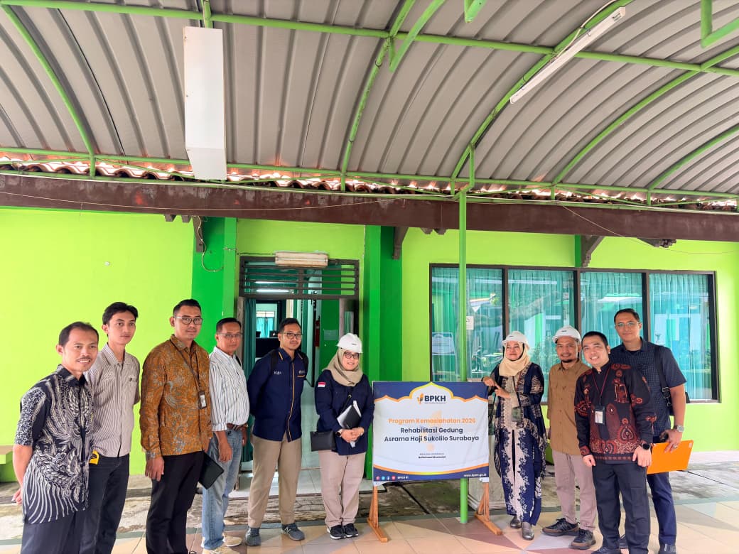 BPKH Salurkan Bantuan Renovasi Fasilitas Asrama Haji Embarkasi Surabaya untuk Kenyamanan dan Keselamatan Jemaah