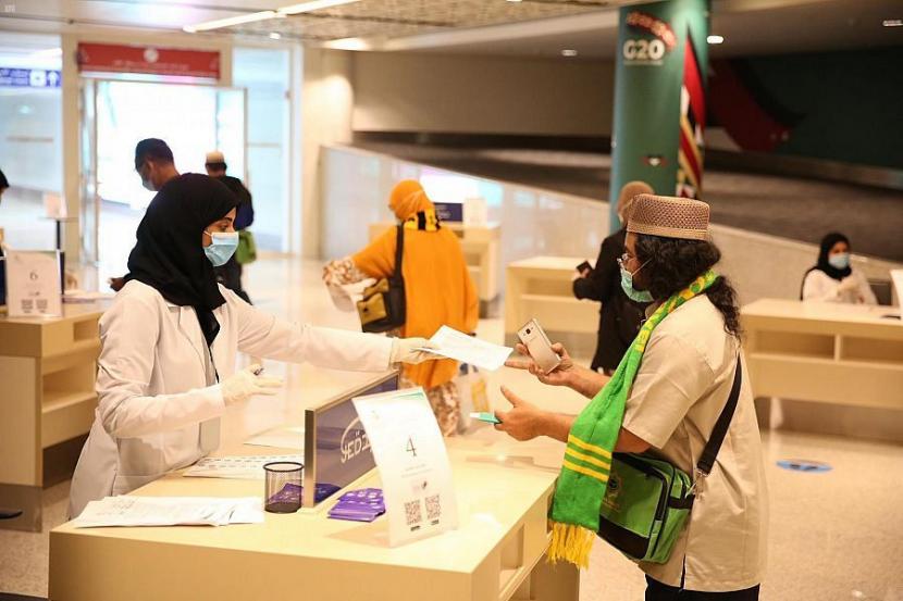 Pantau Pelayanan Umroh, Kesthuri Kirim 20 Anggota ke Saudi