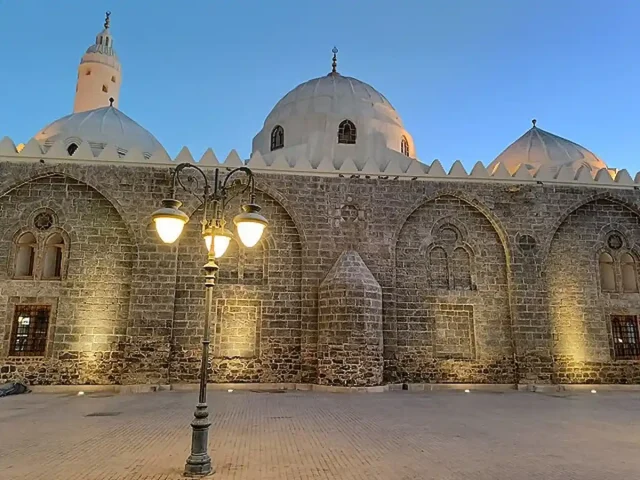 sejarah masjid ghamamah